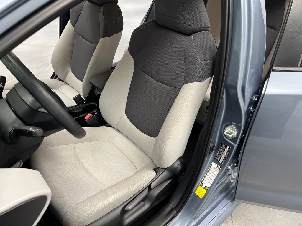 Used 2020 Toyota Corolla L image 9