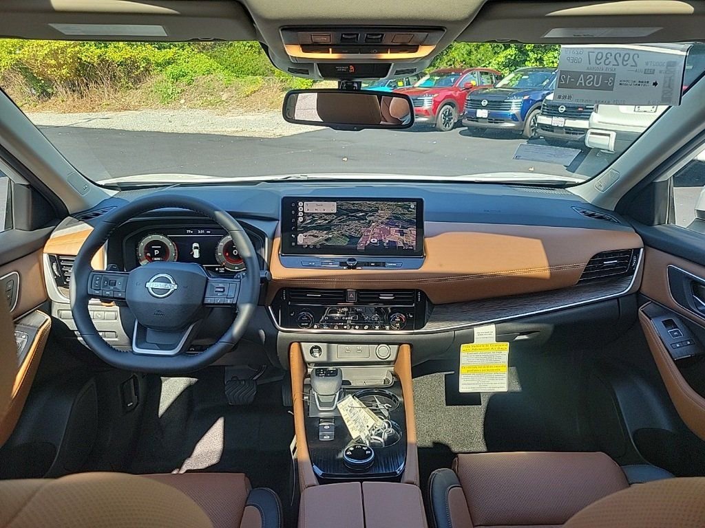 New 2026 Nissan Rogue Platinum w/ Platinum Premium Package image 13