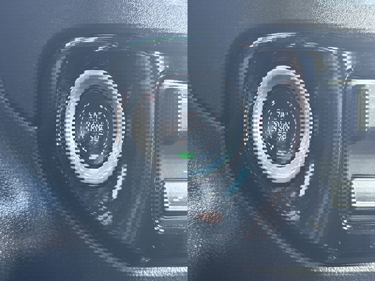 Used 2022 Chevrolet Silverado 1500 LTZ w/ LTZ Premium Package image 15