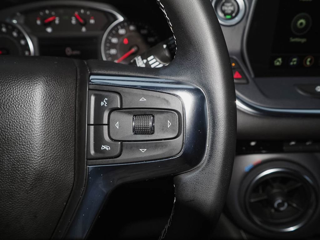 Used 2023 Chevrolet Blazer LT image 31