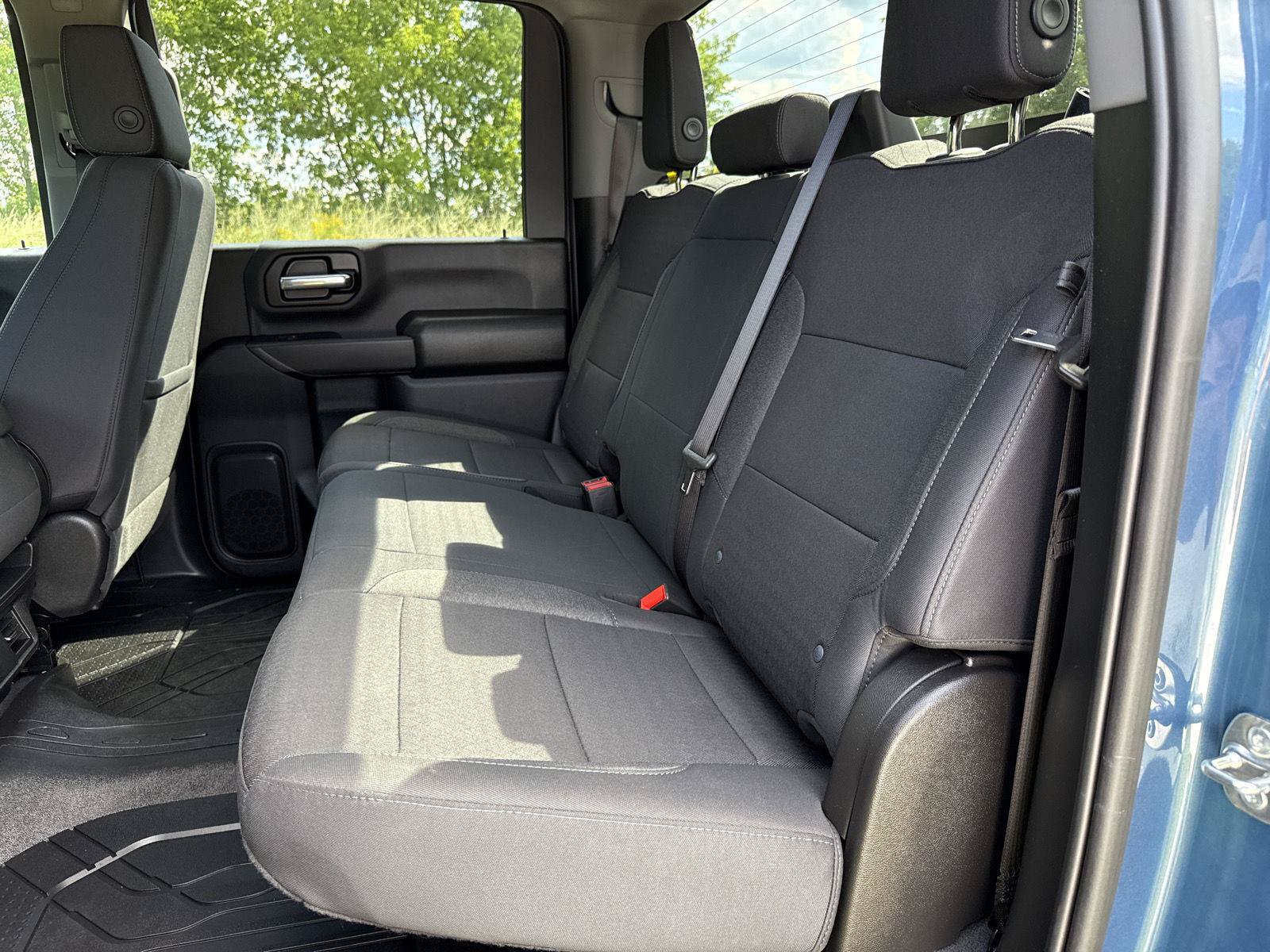 Used 2026 Chevrolet Silverado 2500 Custom w/ Custom Convenience Package AWD/4WD image 18