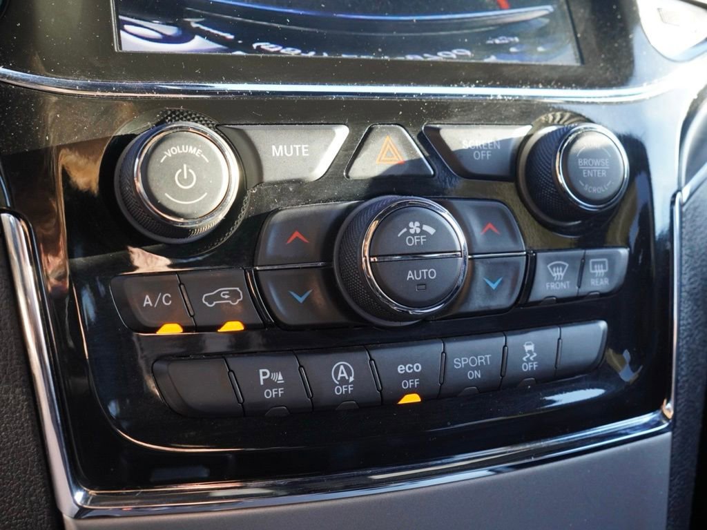 Certified 2022 Jeep Grand Cherokee Limited image 17