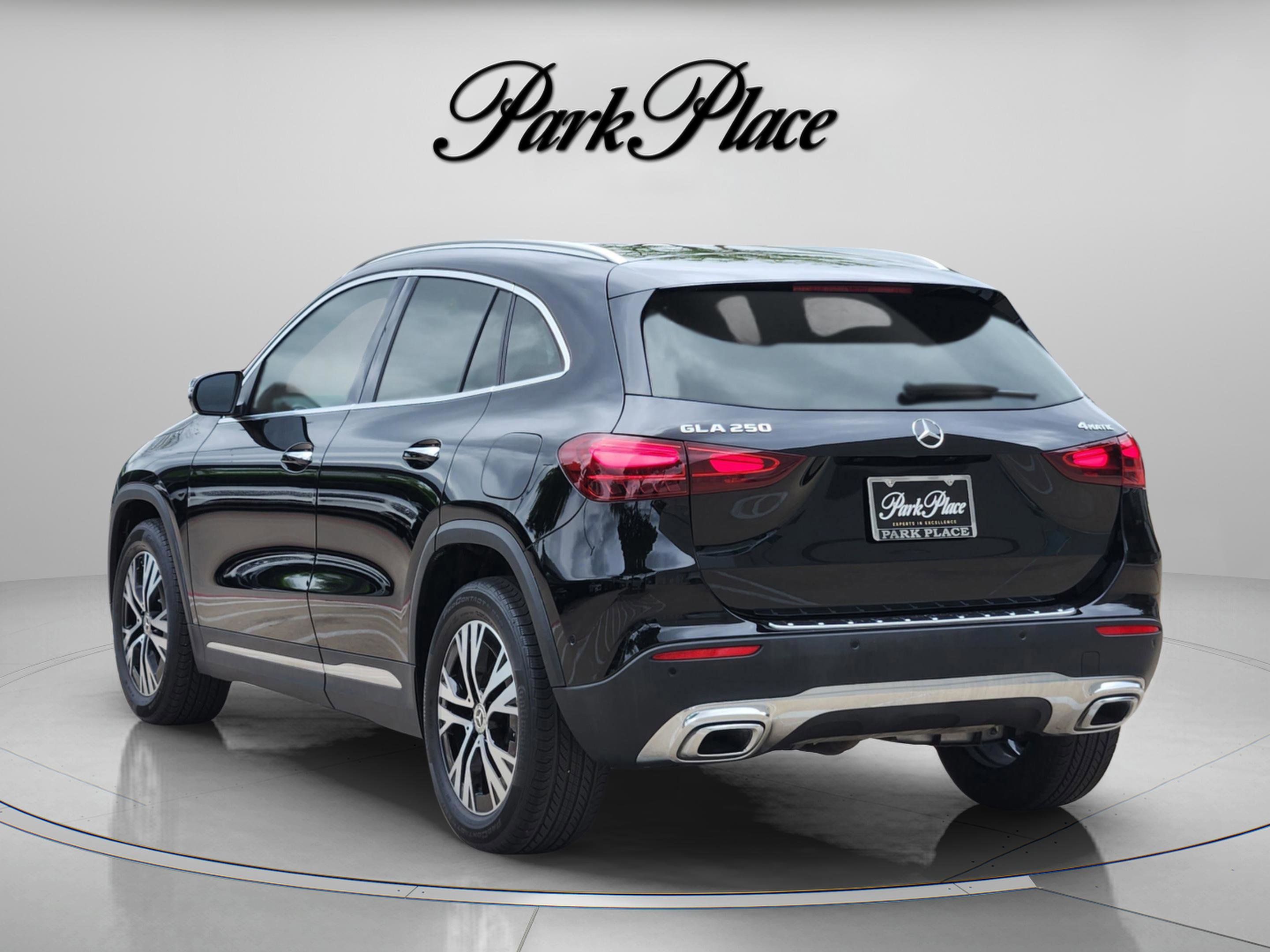 Certified 2025 Mercedes-Benz GLA 250 4MATIC image 12