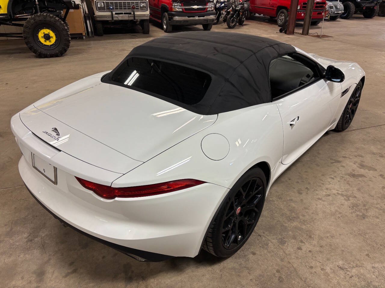 Used 2014 Jaguar F-TYPE Convertible RWD image 19