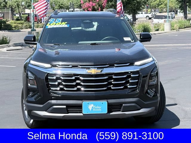 Used 2025 Chevrolet Equinox LT w/ Convenience Package II AWD/4WD image 3