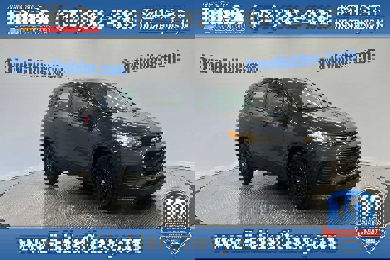 Used 2022 Chevrolet Trax LS image 1