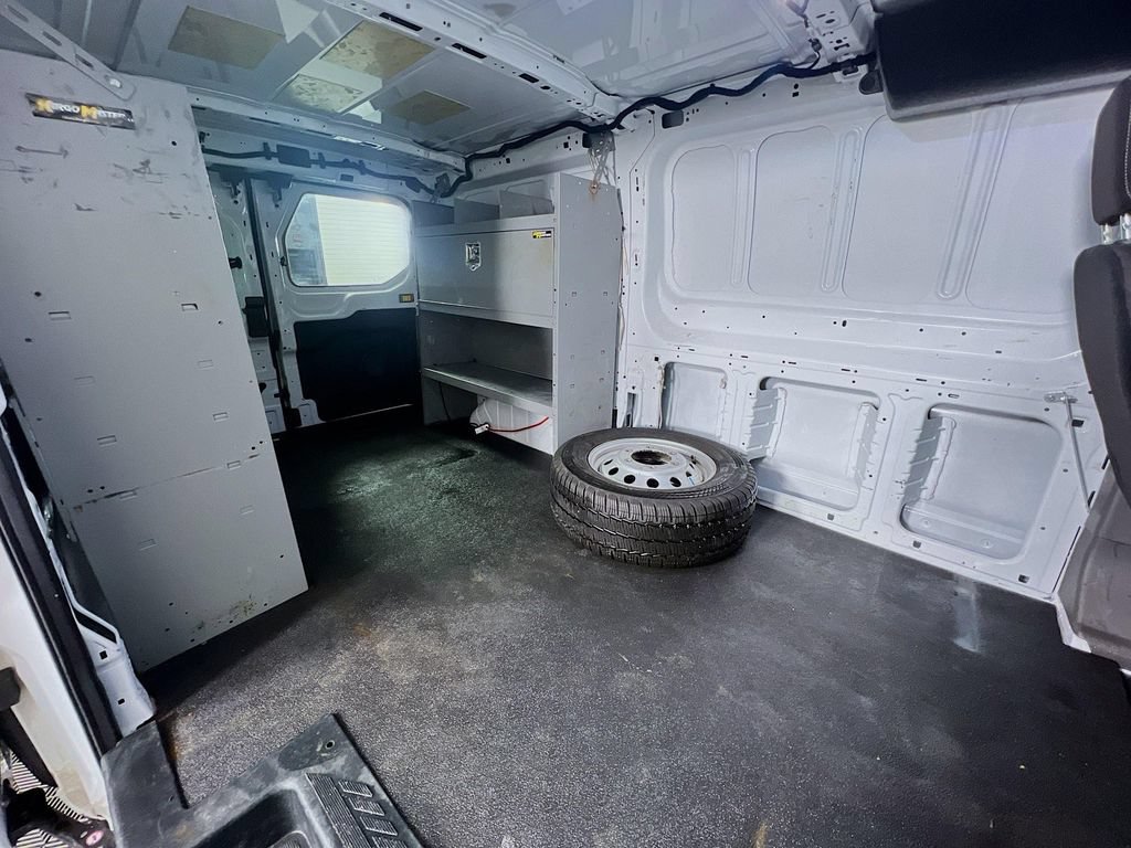 Used 2022 Ford Transit 250 Low Roof AWD image 25