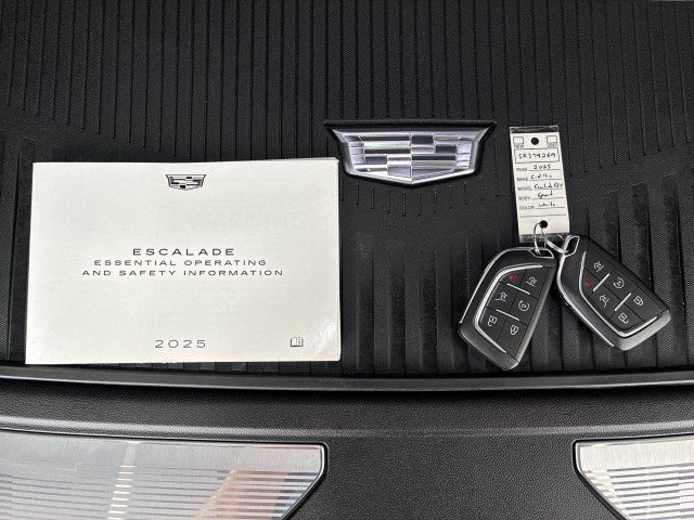 Used 2025 Cadillac Escalade ESV Sport w/ LPO, Floor Liner Package image 29