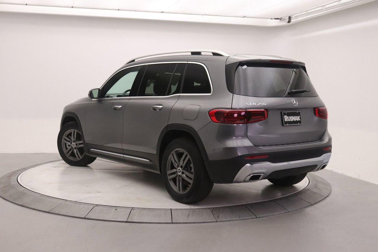 New 2026 Mercedes-Benz GLB 250 GLB 250 image 2