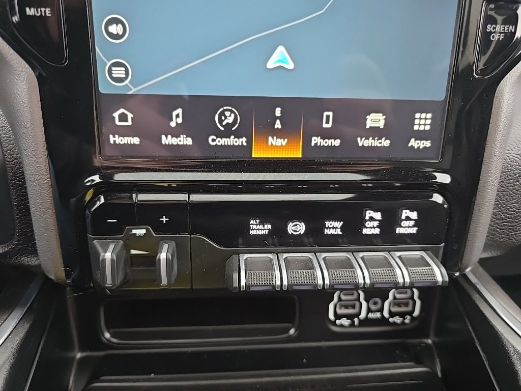 Used 2024 RAM 2500 Laramie w/ Night Edition image 29