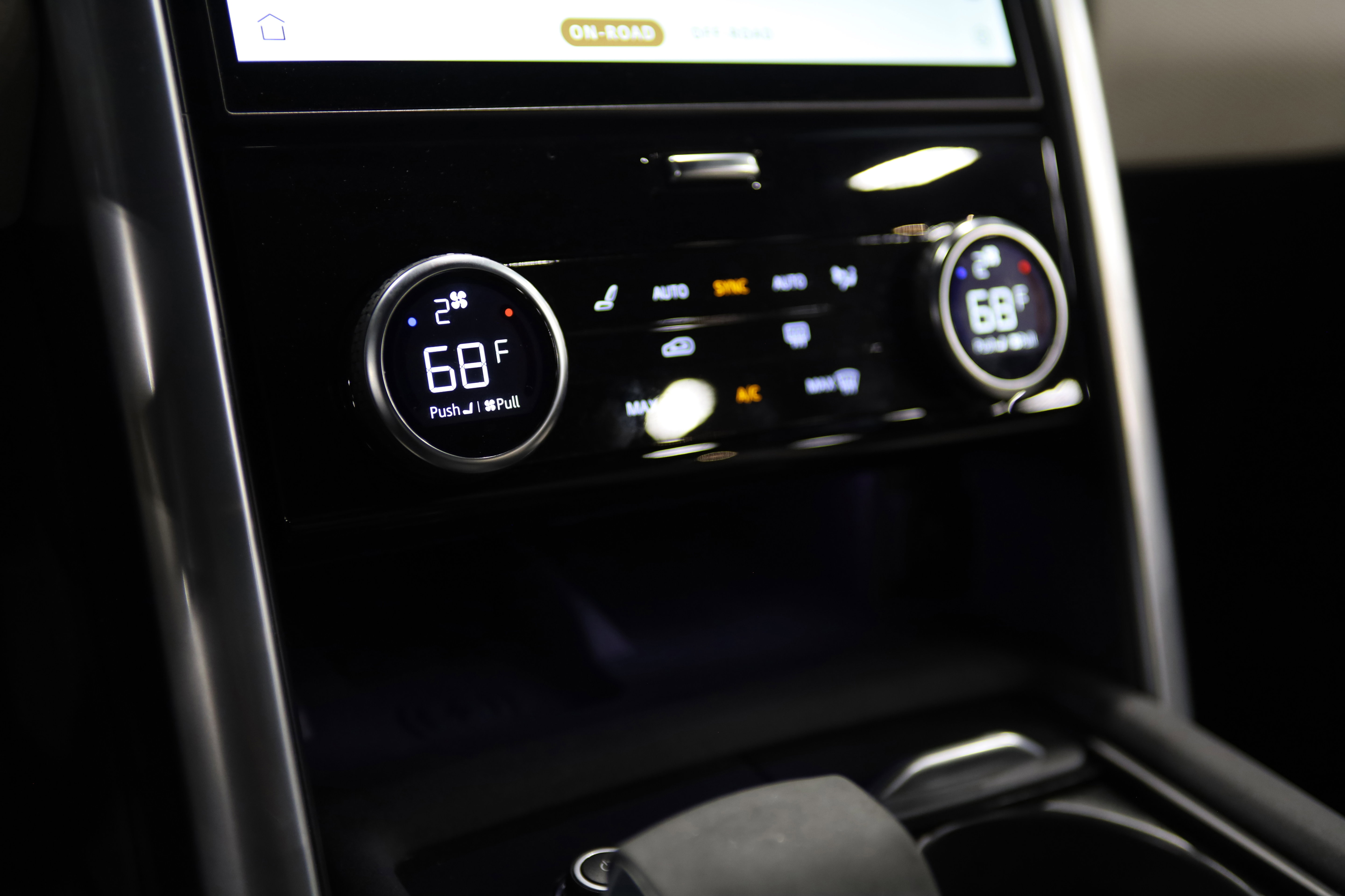 Used 2023 Land Rover Discovery S R-Dynamic AWD/4WD image 30