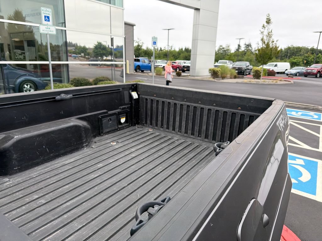 Used 2020 Toyota Tacoma TRD Sport AWD/4WD image 21