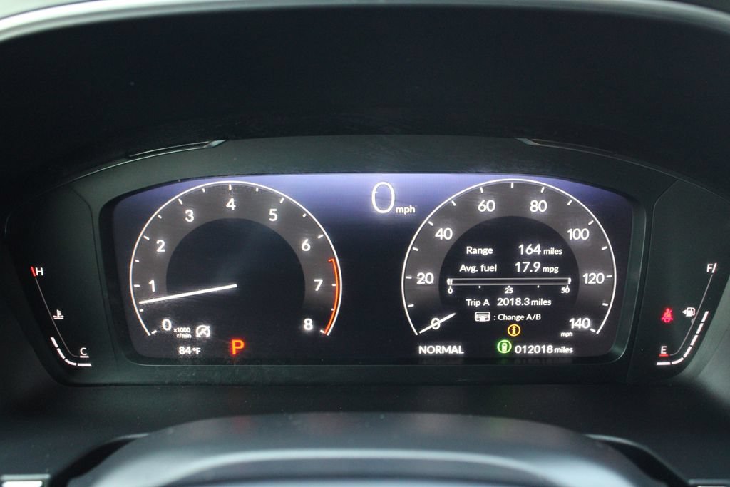 Certified 2025 Honda Pilot Black Edition image 17