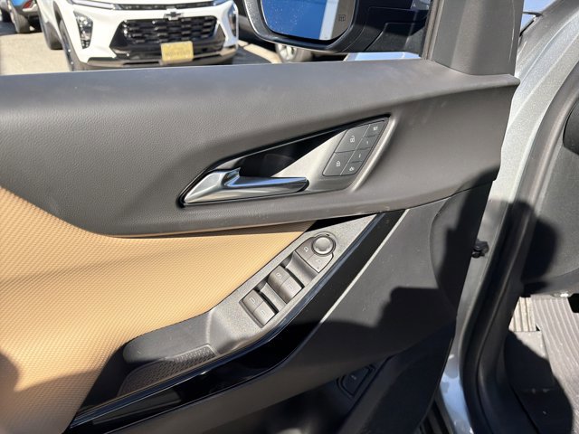 New 2026 Chevrolet Equinox ACTIV w/ Convenience Package III image 15