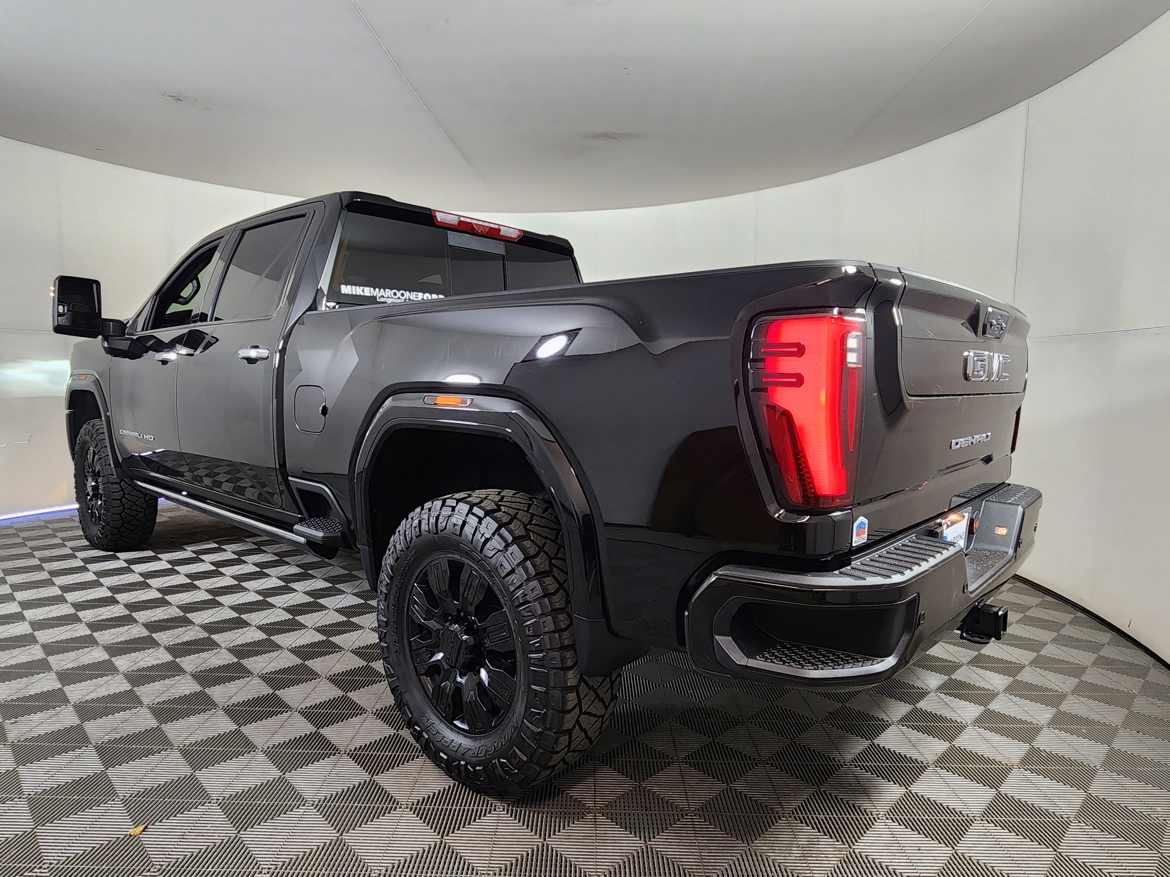 Used 2026 GMC Sierra 2500 Denali Ultimate AWD/4WD image 5