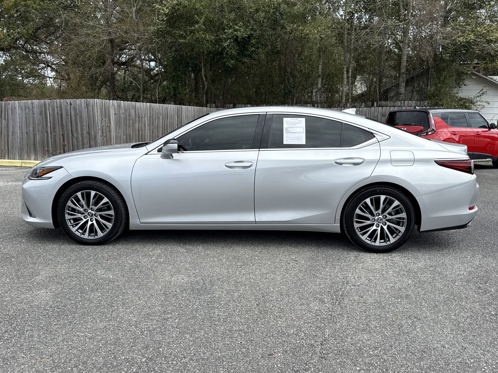 Used 2019 Lexus ES 350 w/ Accessory Package 2 FWD image 2