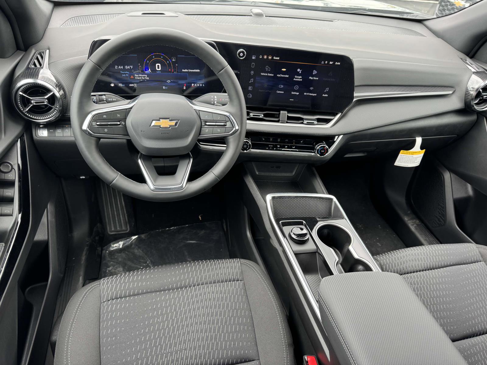 New 2026 Chevrolet Equinox LT w/ Safety and Technology Package image 2