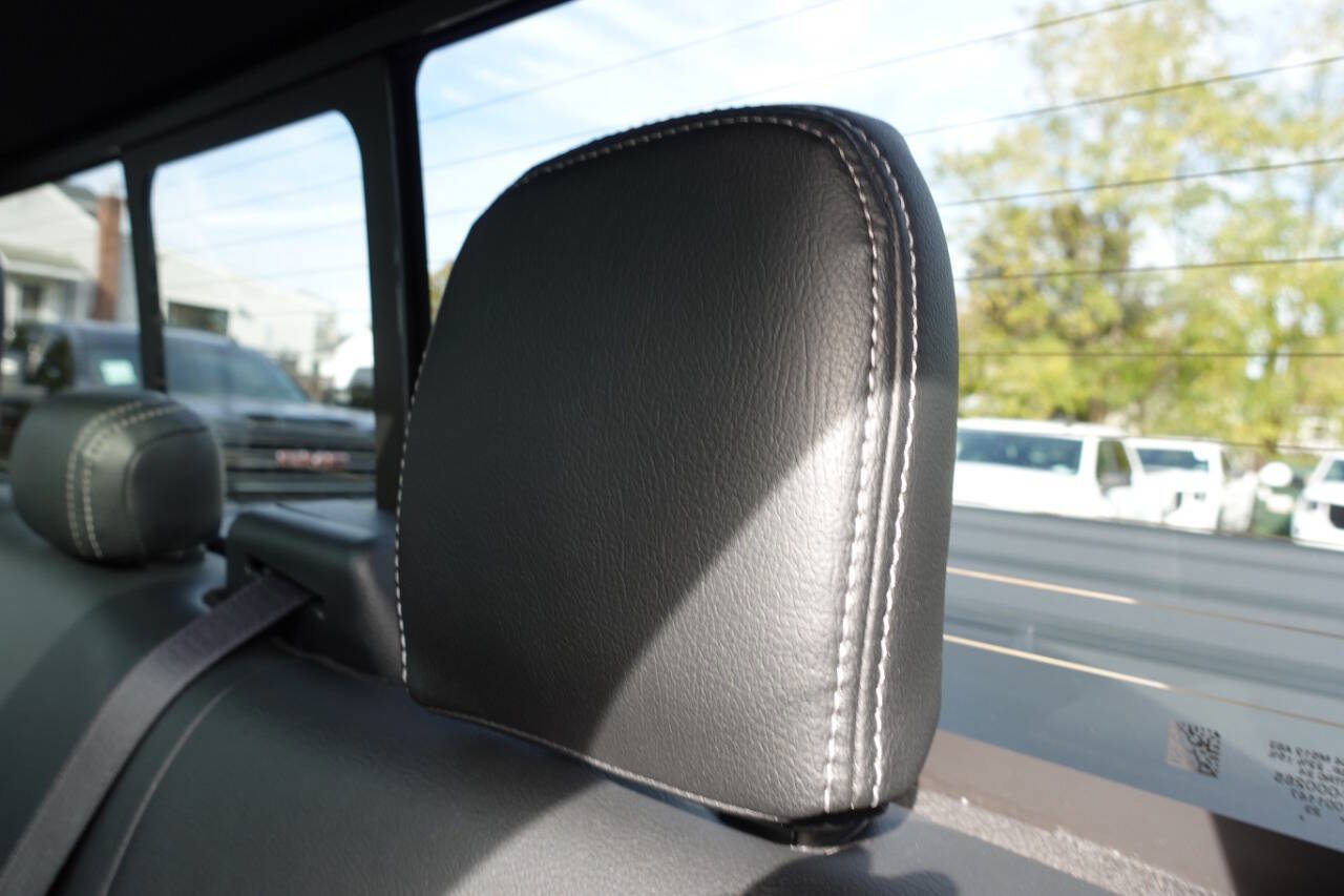 Used 2023 Ford F150 XLT w/ Equipment Group 302A High image 26