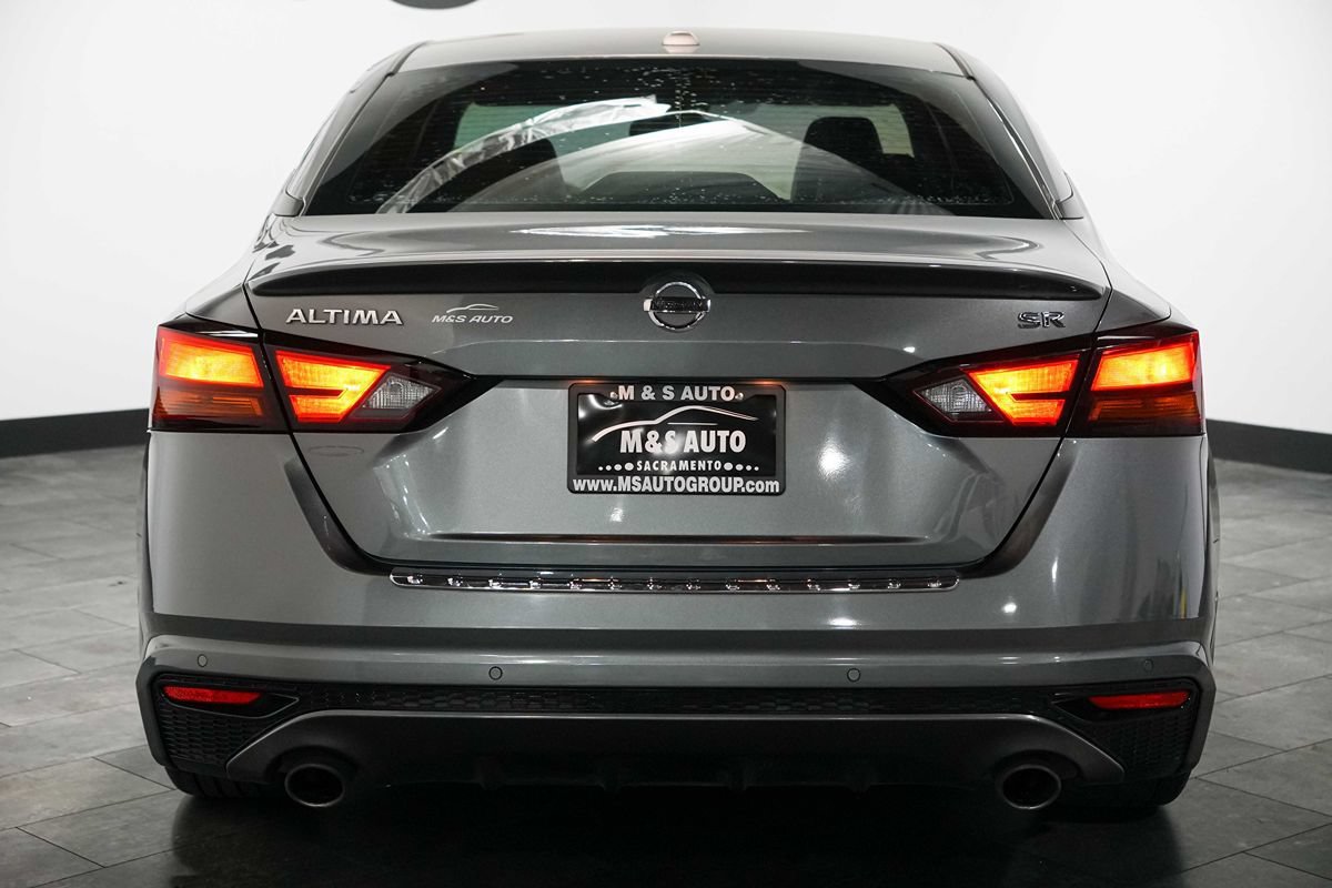 Used 2021 Nissan Altima 2.5 SR FWD image 4