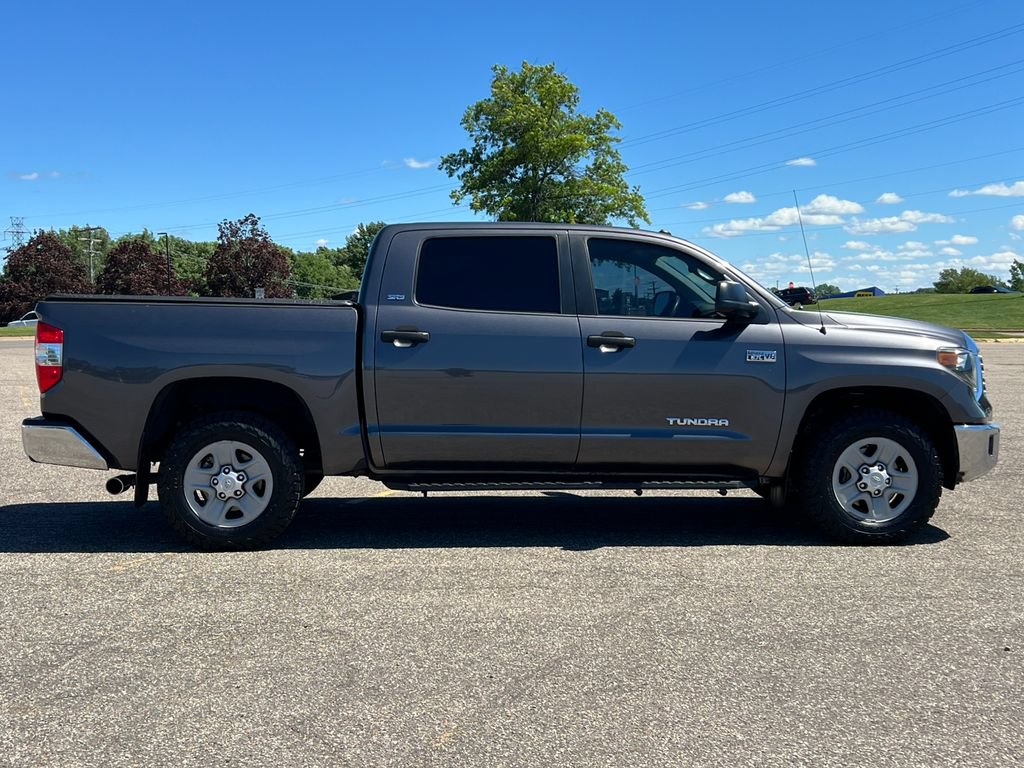 Used 2018 Toyota Tundra SR5 w/ SR5 Upgrade Package RWD image 44