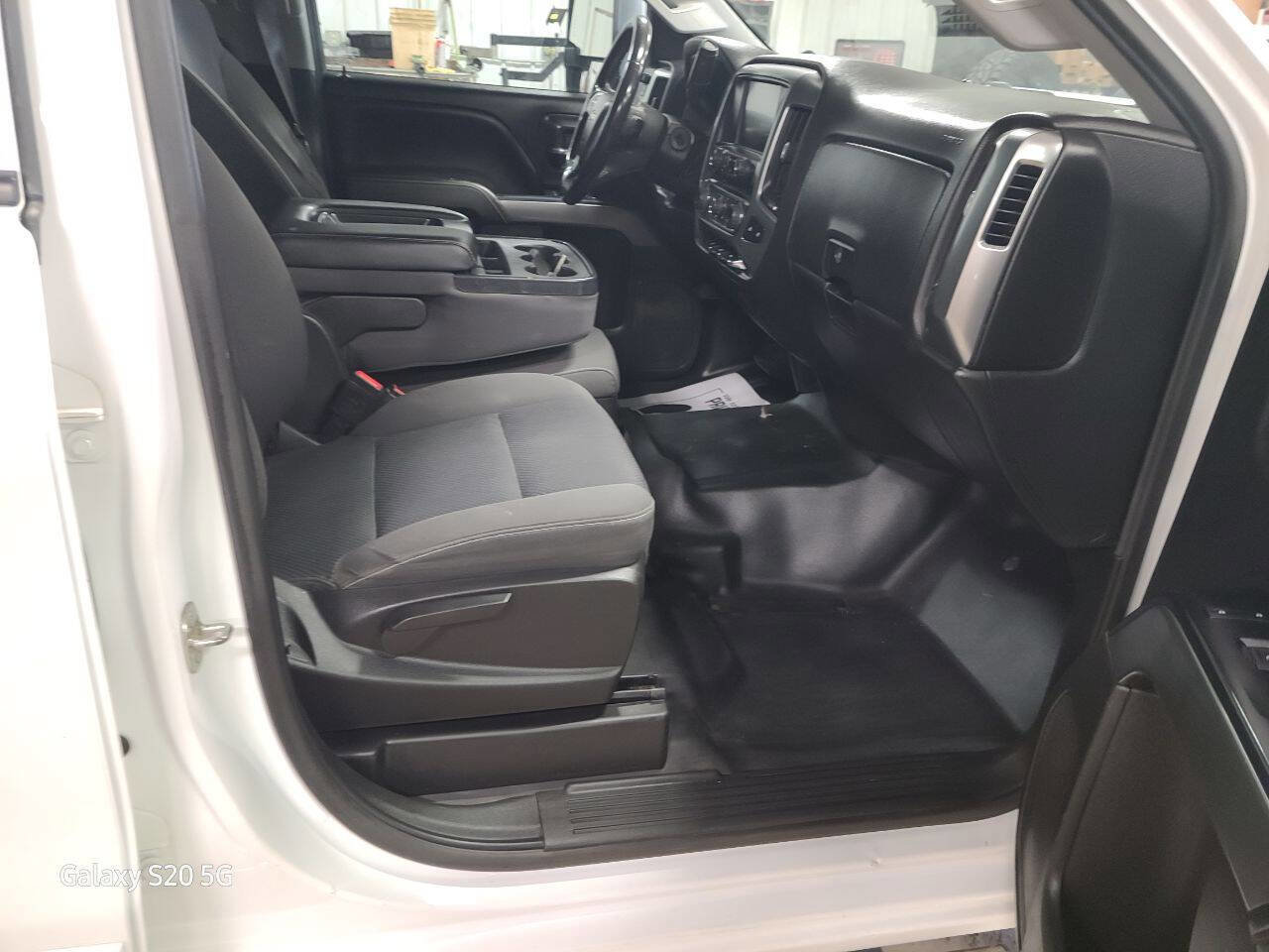 Used 2018 Chevrolet Silverado 2500 LT image 17