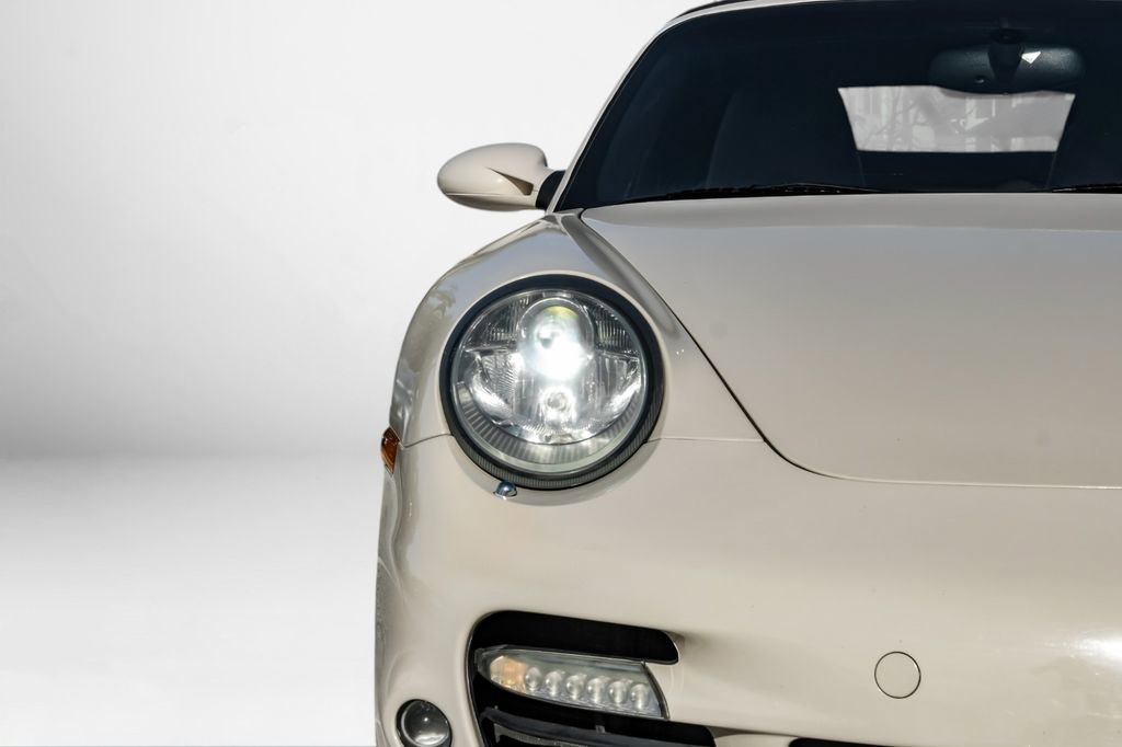 Used 2009 Porsche 911 Turbo image 43