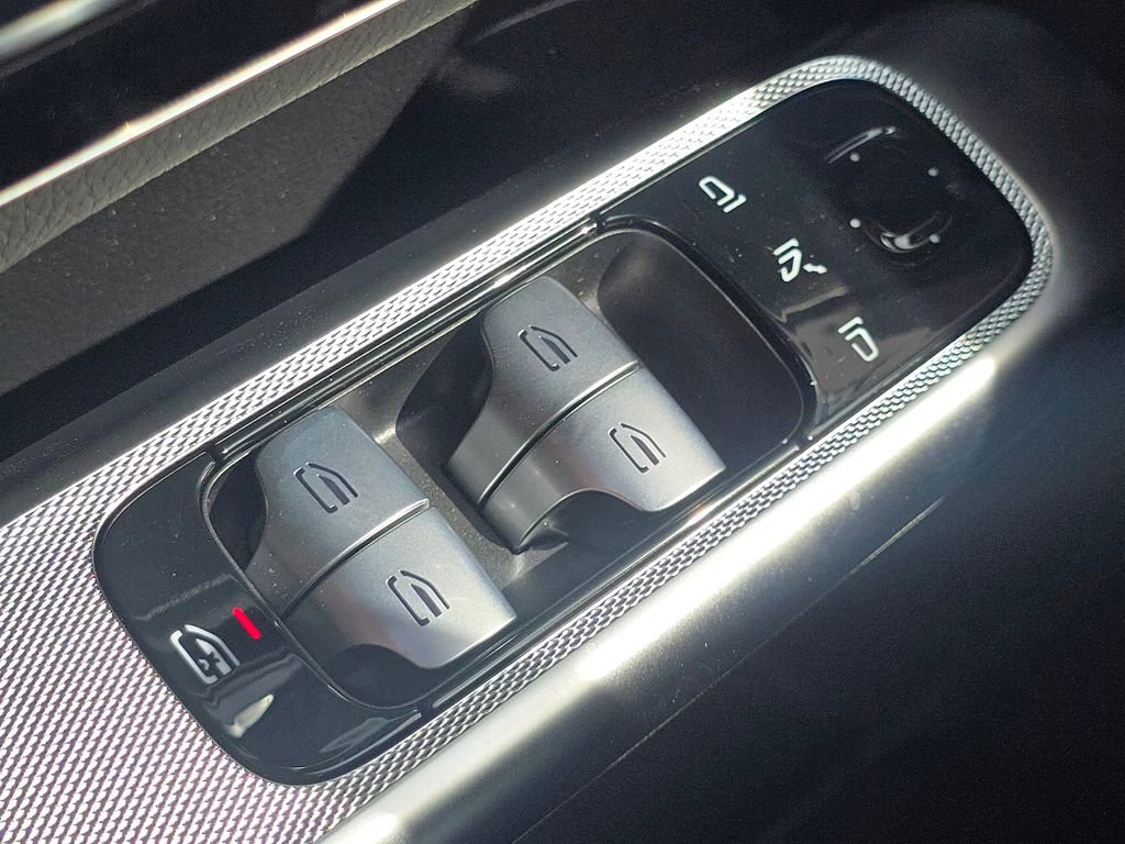 New 2026 Mercedes-Benz GLC 300 4MATIC image 28