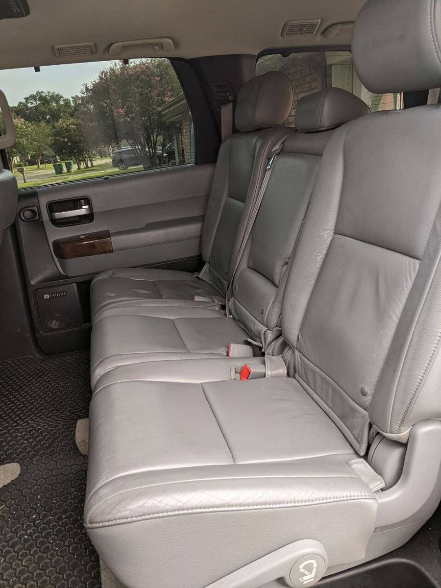 Used 2008 Toyota Sequoia Limited w/ Cold Area Pkg AWD/4WD image 14