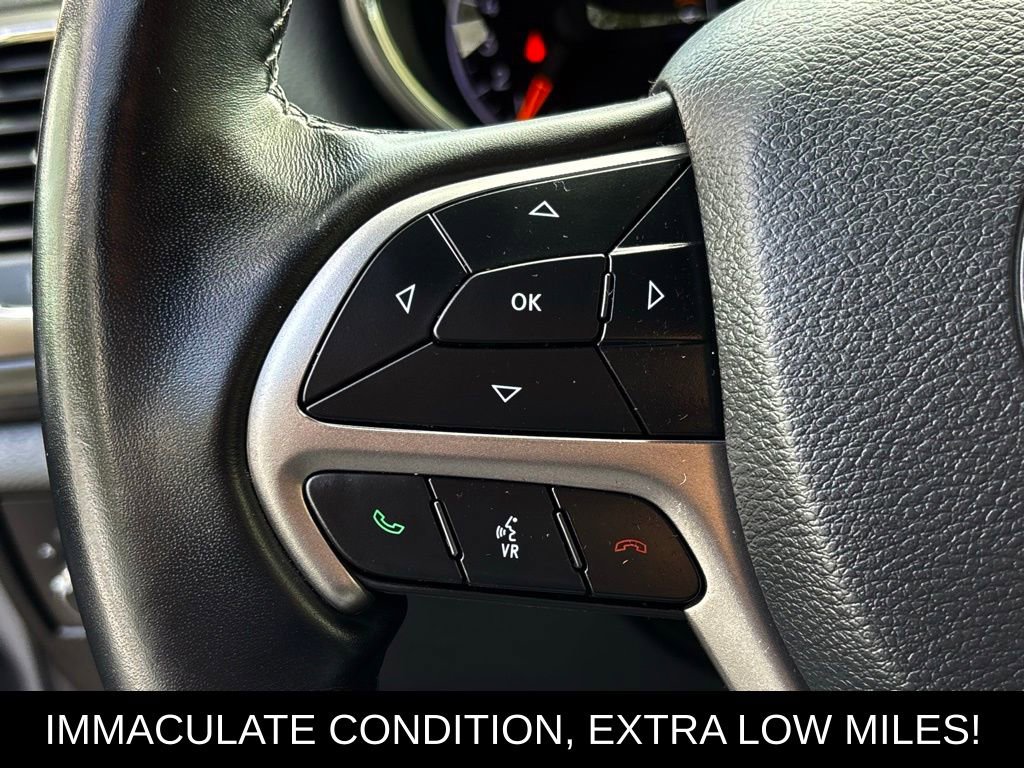 Used 2021 Jeep Grand Cherokee Laredo RWD image 21