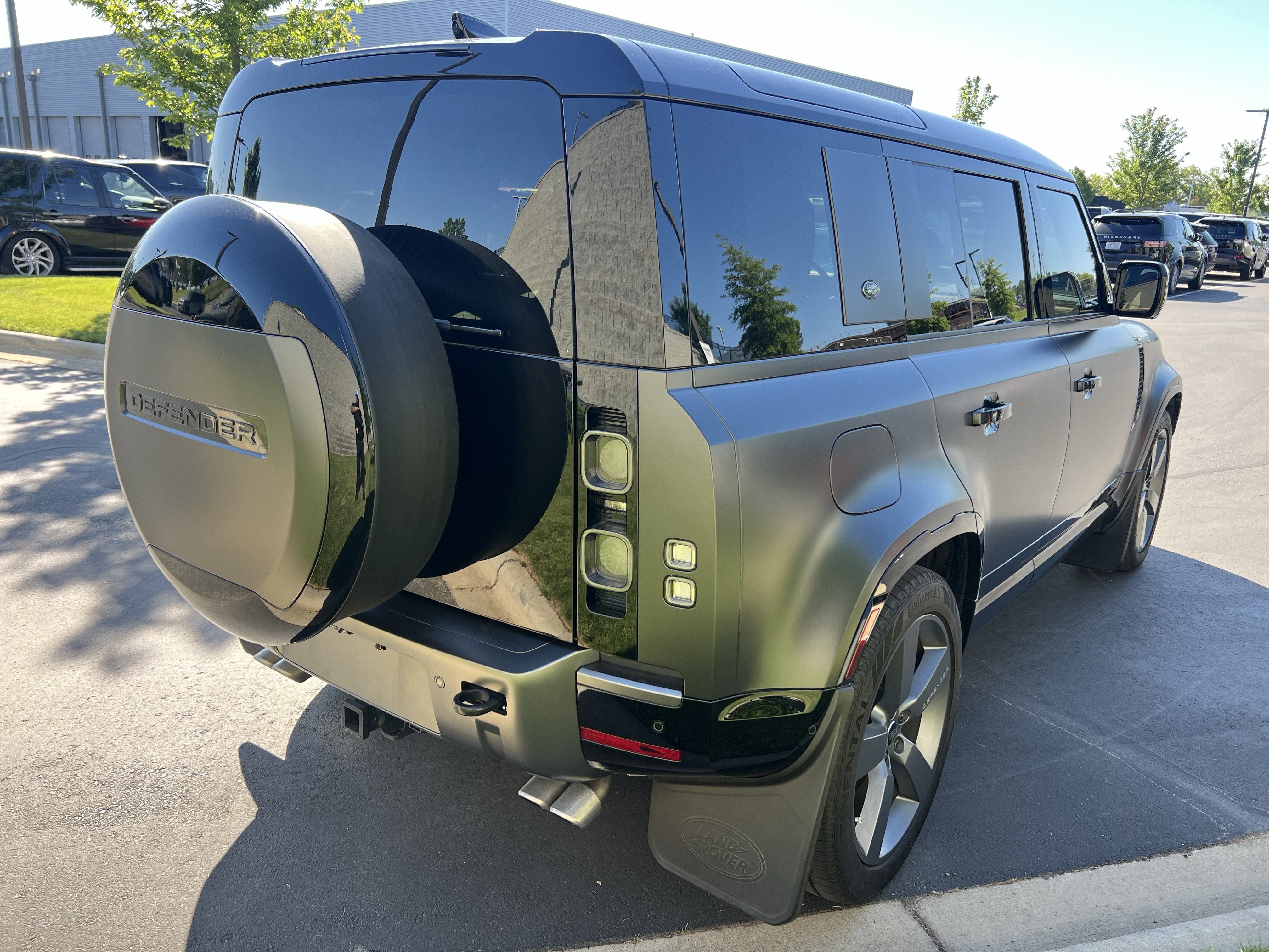 Certified 2024 Land Rover Defender 110 Carpathian Edition AWD/4WD image 7