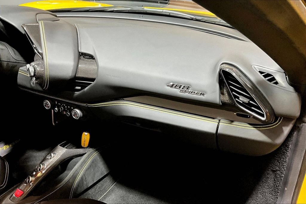 Used 2018 Ferrari 488 Spider RWD image 21