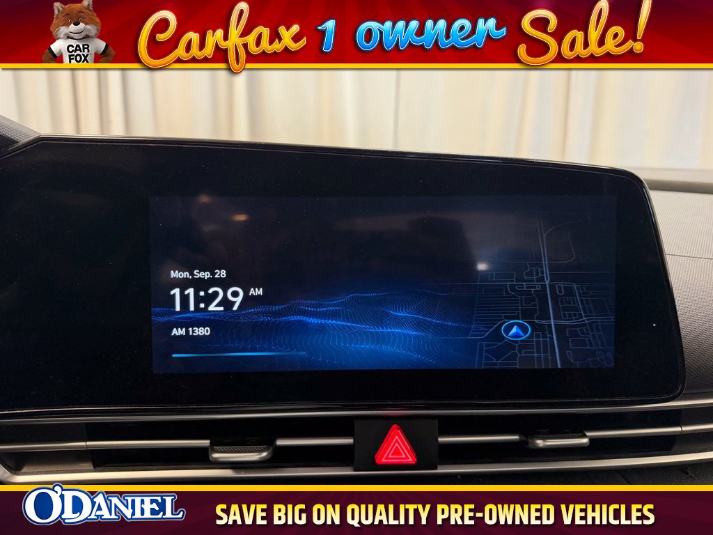 Used 2023 Hyundai Elantra SEL w/ Convenience Package FWD image 9