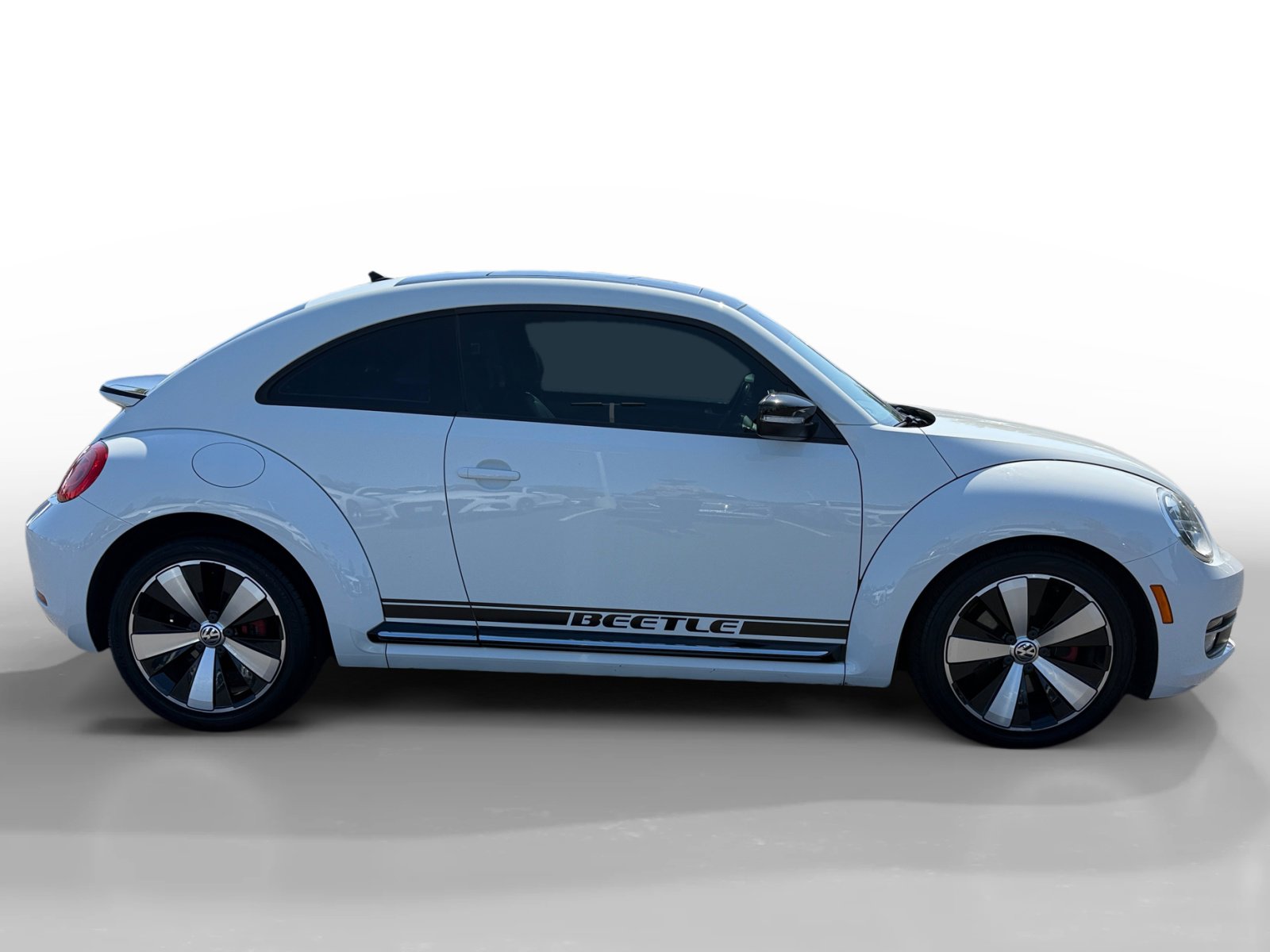 Used 2012 Volkswagen Beetle Turbo FWD image 6