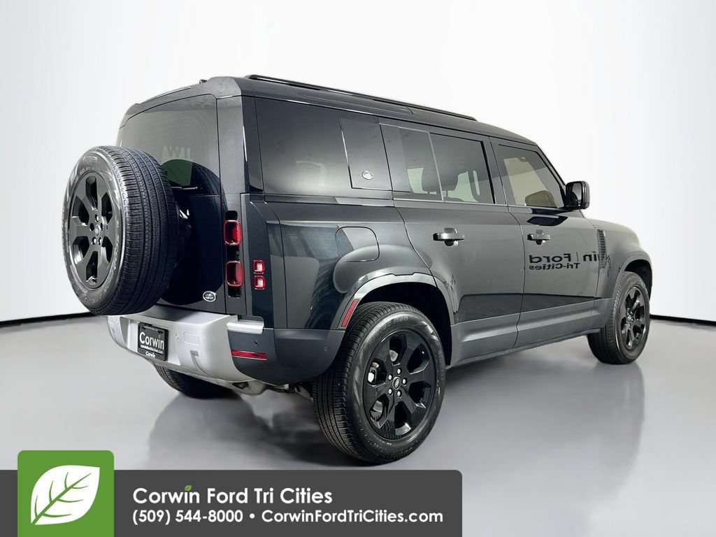 Used 2022 Land Rover Defender 110 S AWD/4WD image 16