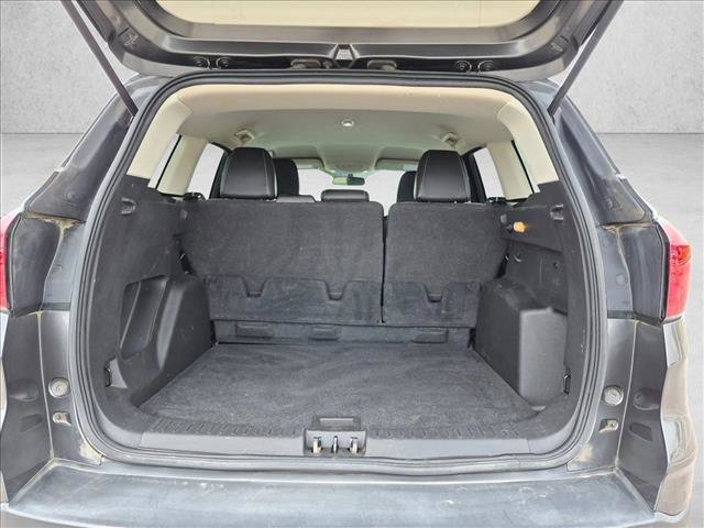 Used 2019 Ford Escape SE FWD image 7