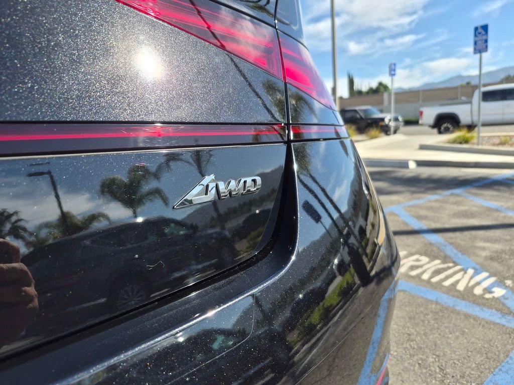 Used 2023 Genesis G90 3.5T image 10