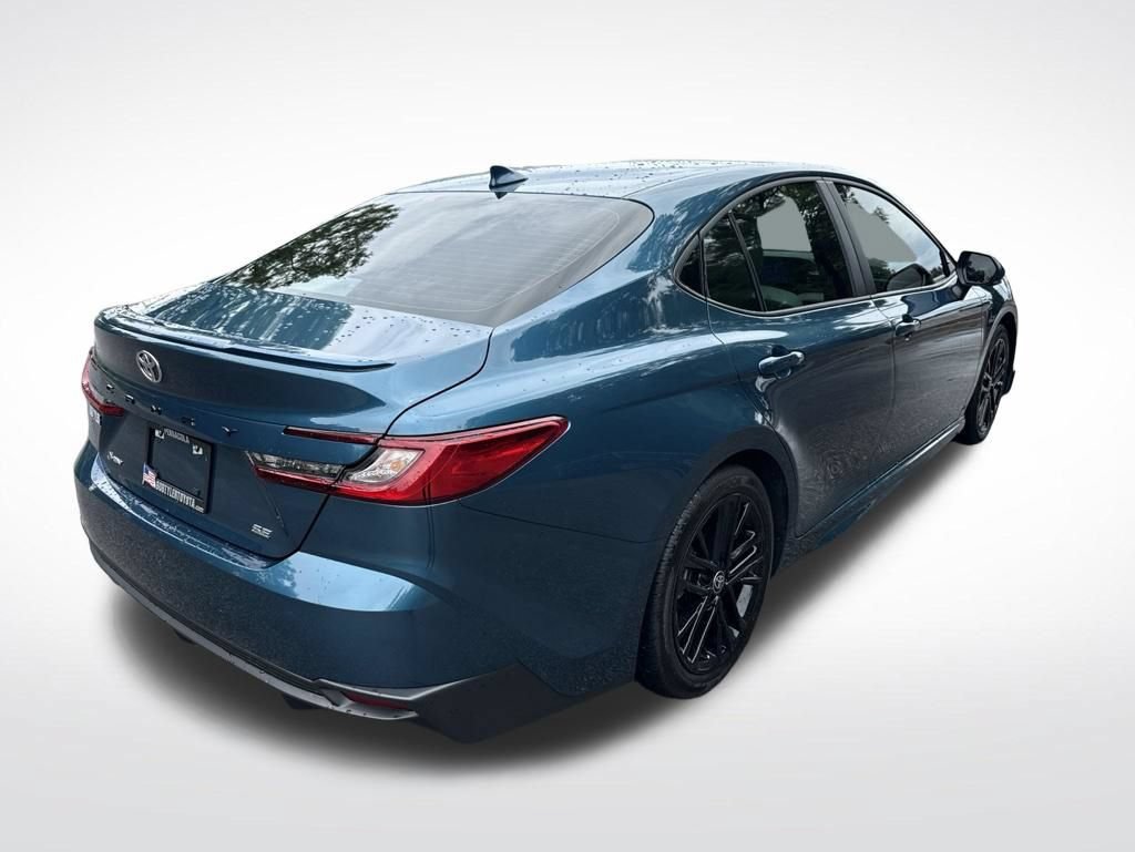 Used 2025 Toyota Camry Hybrid FWD image 5