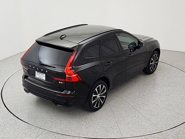 Certified 2024 Volvo XC60 B5 Plus w/ Protection Package Premier AWD/4WD image 34