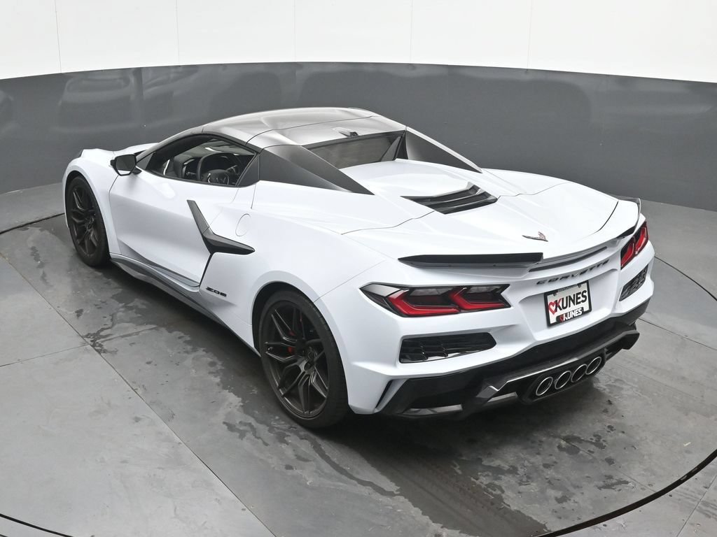 Used 2024 Chevrolet Corvette Z06 w/ Battery Protection Package RWD image 37