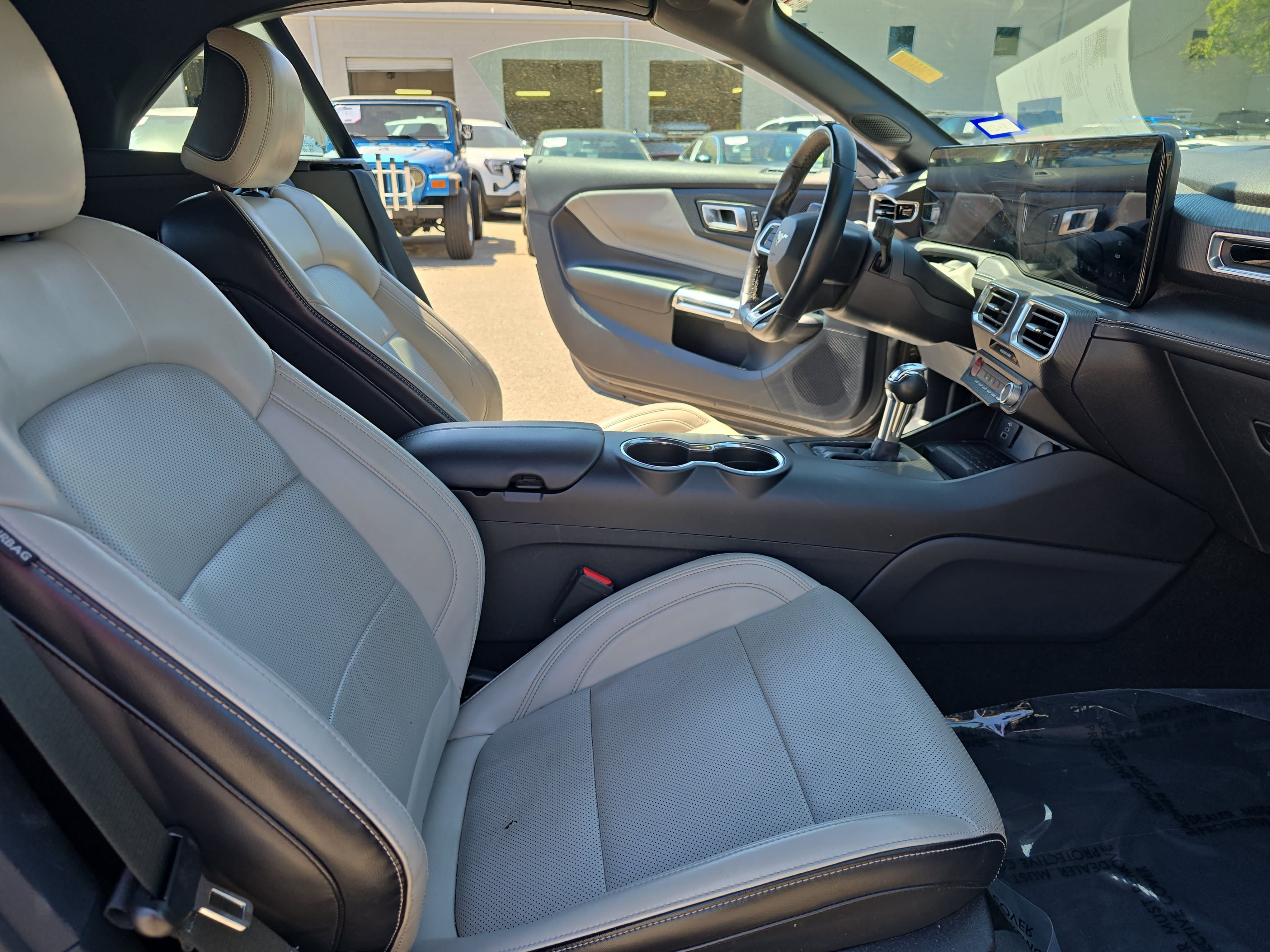Used 2024 Ford Mustang Premium RWD image 10
