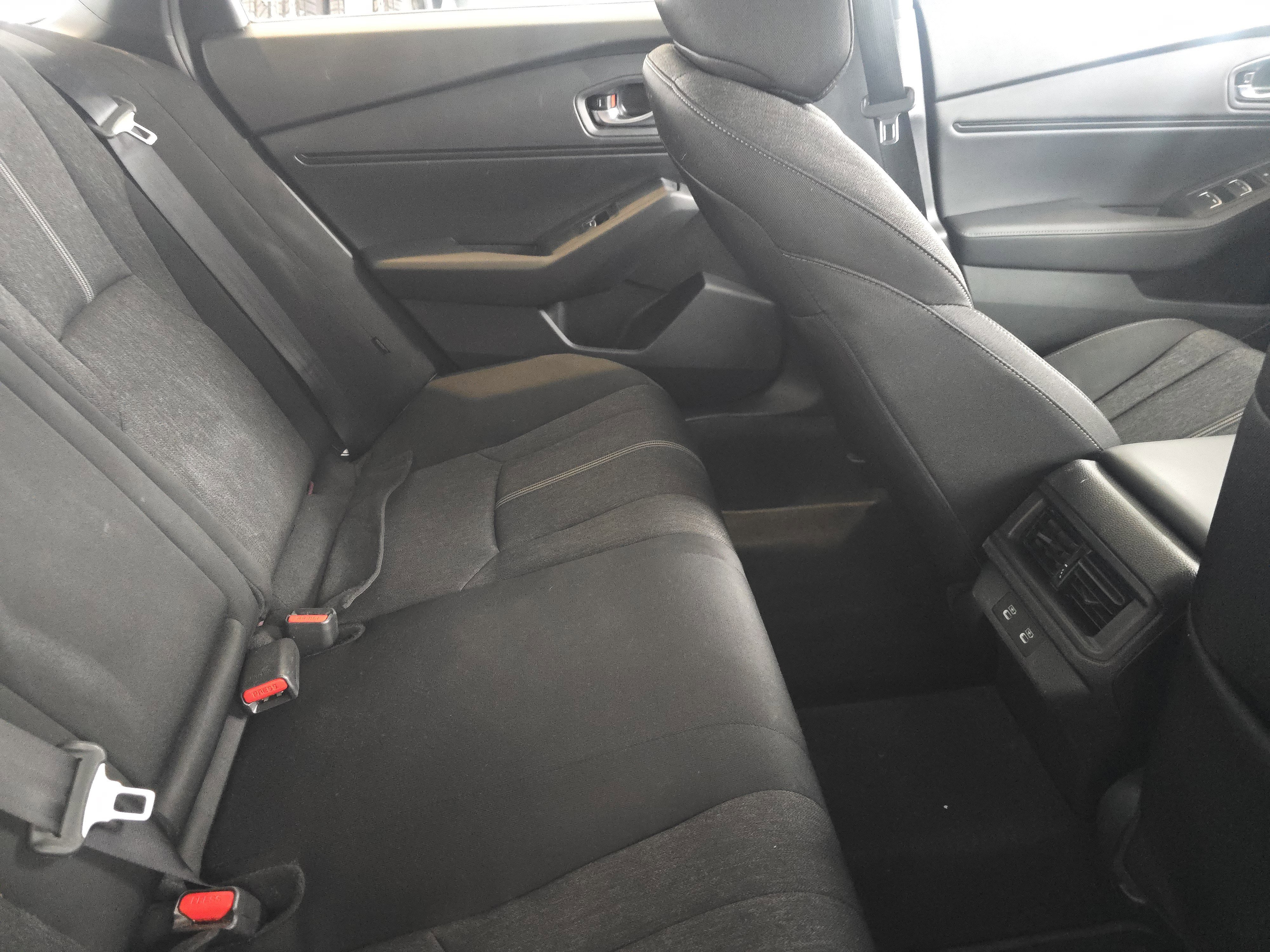 Used 2025 Honda Accord Sport image 27