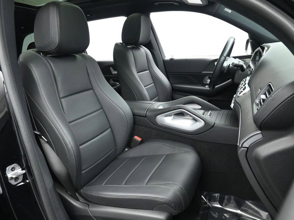 Used 2022 Mercedes-Benz GLS 450 4MATIC image 29