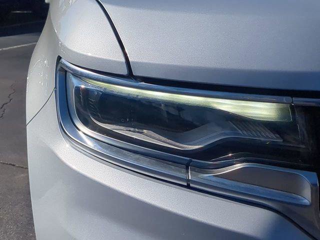 Certified 2022 Jeep Wagoneer Series III image 10