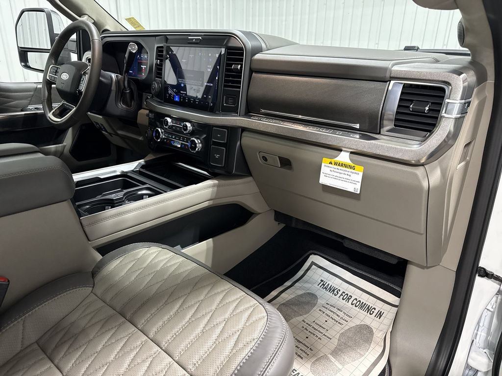 Used 2026 Ford F450 Platinum w/ Platinum Plus Package AWD/4WD image 30