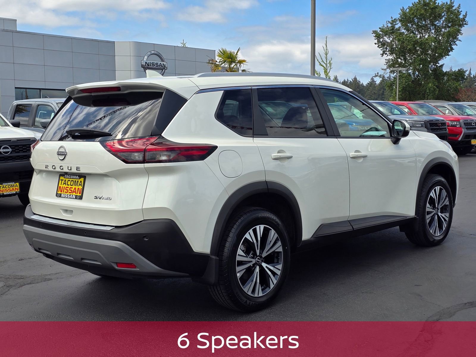 Used 2023 Nissan Rogue SV w/ SV Premium Package AWD/4WD image 5