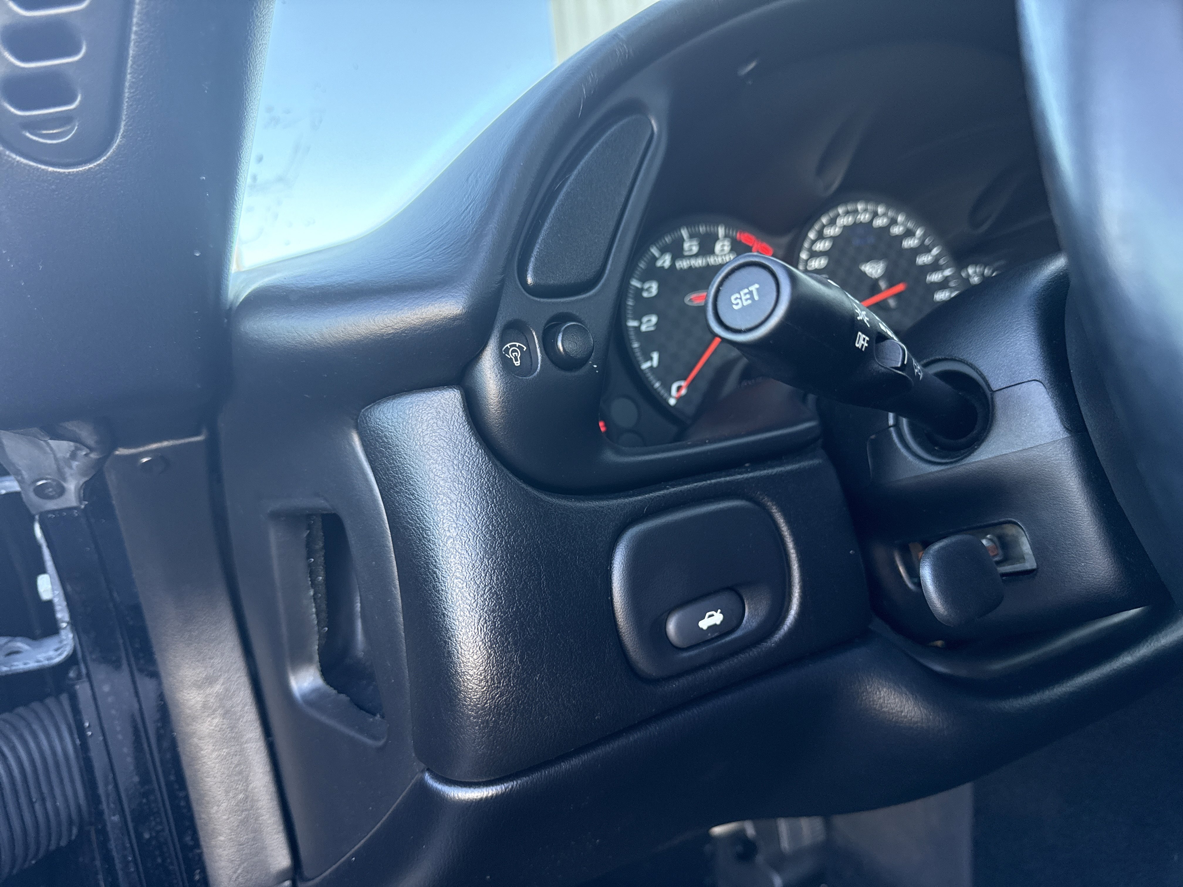 Used 2001 Chevrolet Corvette Z06 w/ Memory Pkg image 20