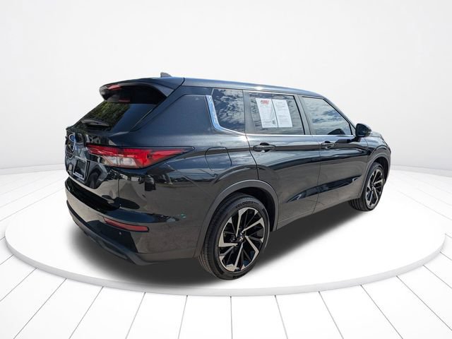 Used 2022 Mitsubishi Outlander ES FWD image 4