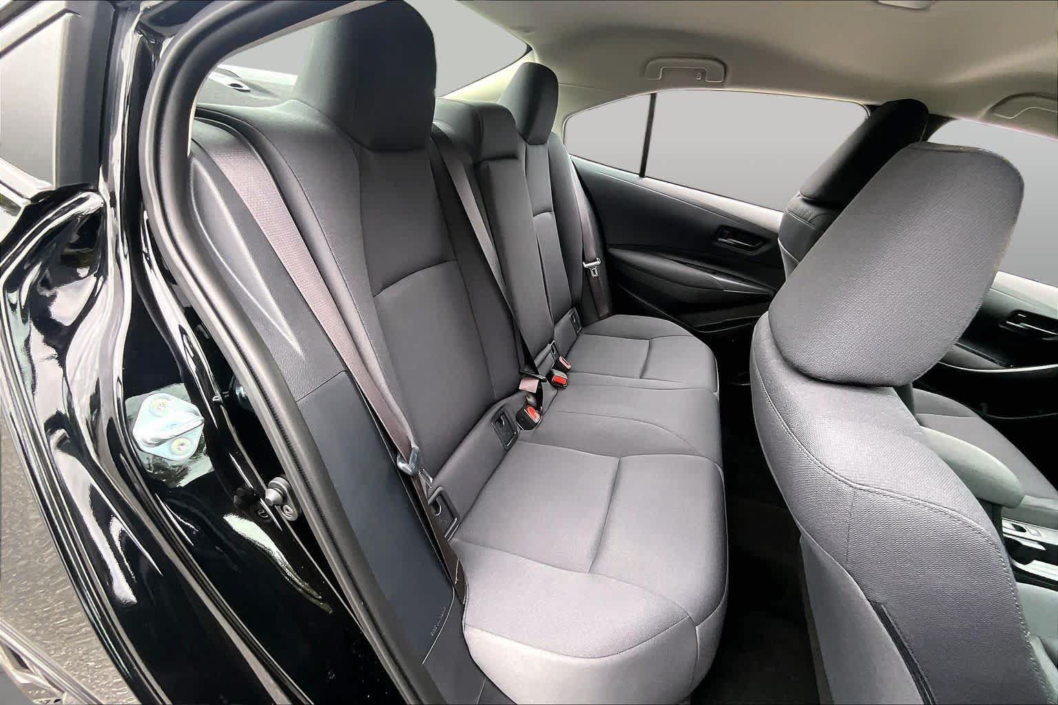 Used 2023 Toyota Corolla LE FWD image 20