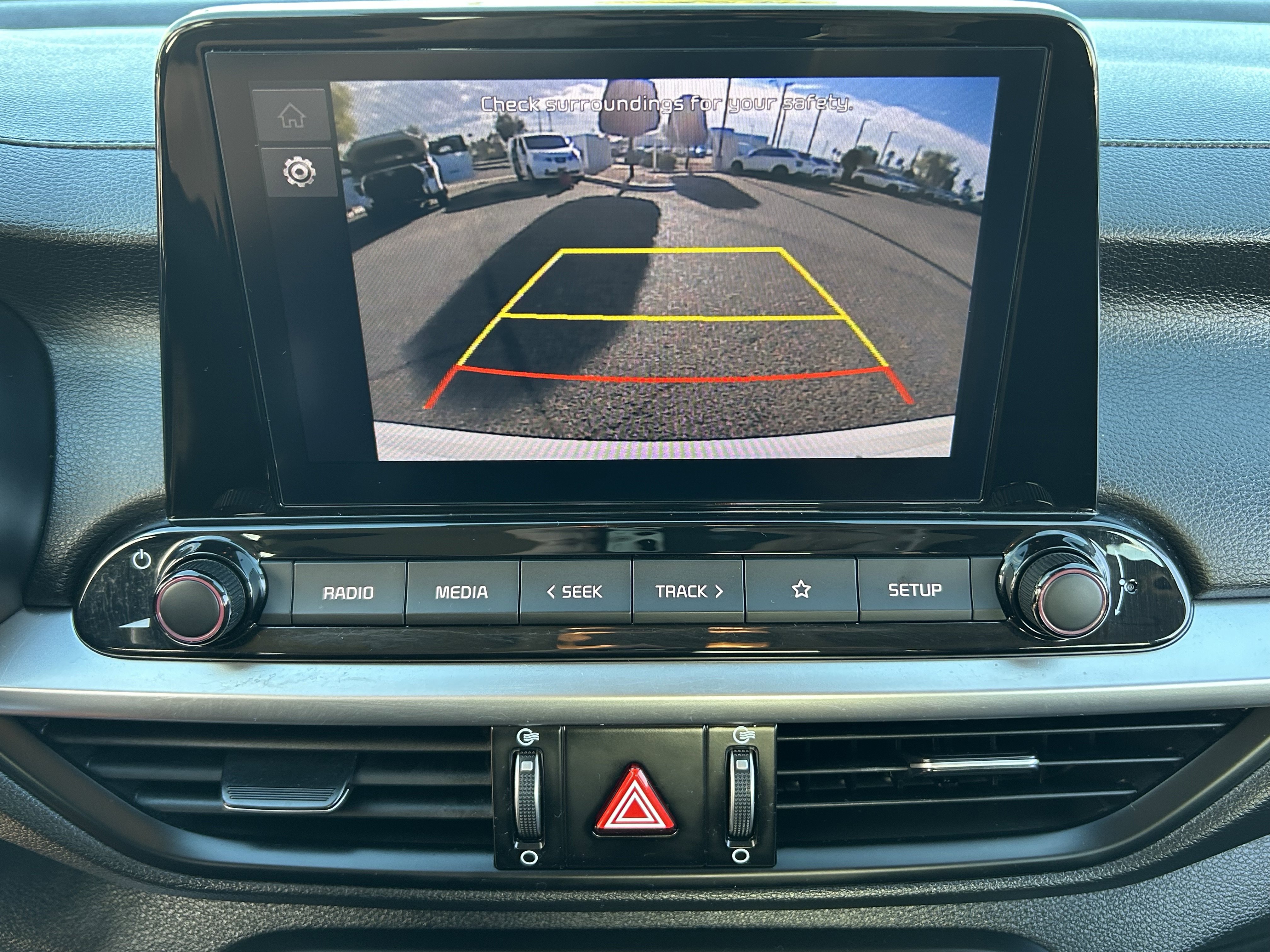 Certified 2024 Kia Forte LXS image 28