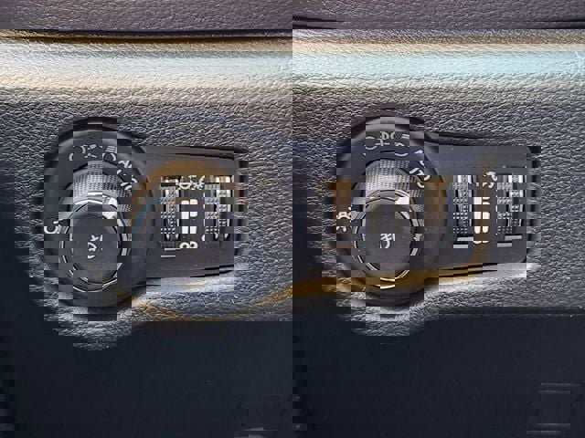 New 2026 Chrysler Pacifica Select image 17